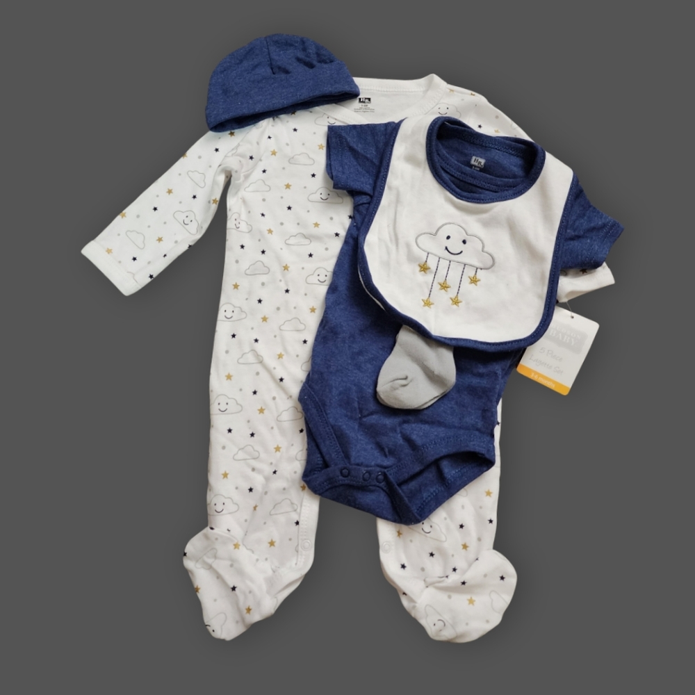 🆕️ Blue/White Cloud Layette Set, Kid's 3-6M
